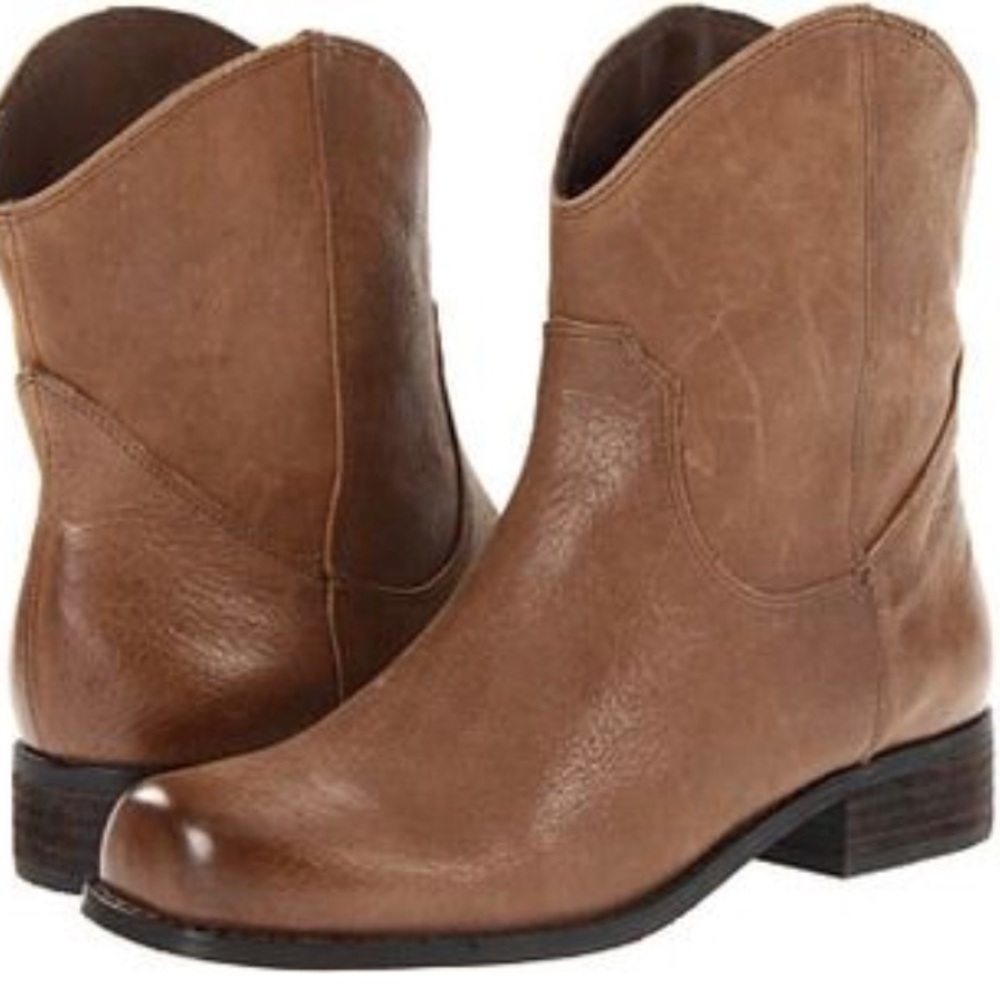 Jessica simpson cranaby leather bootie brown 8